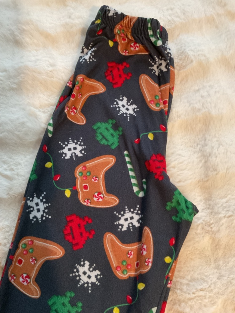 Kids Game Controller Gingerbread & Candy Cane Holiday Pajama Pants- L 10/12 - Picture 4 of 5